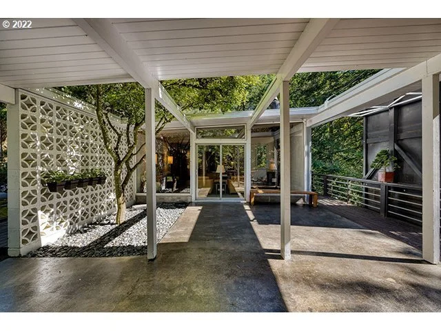 A 1962 MCM in Portland, OR - $1,665,000