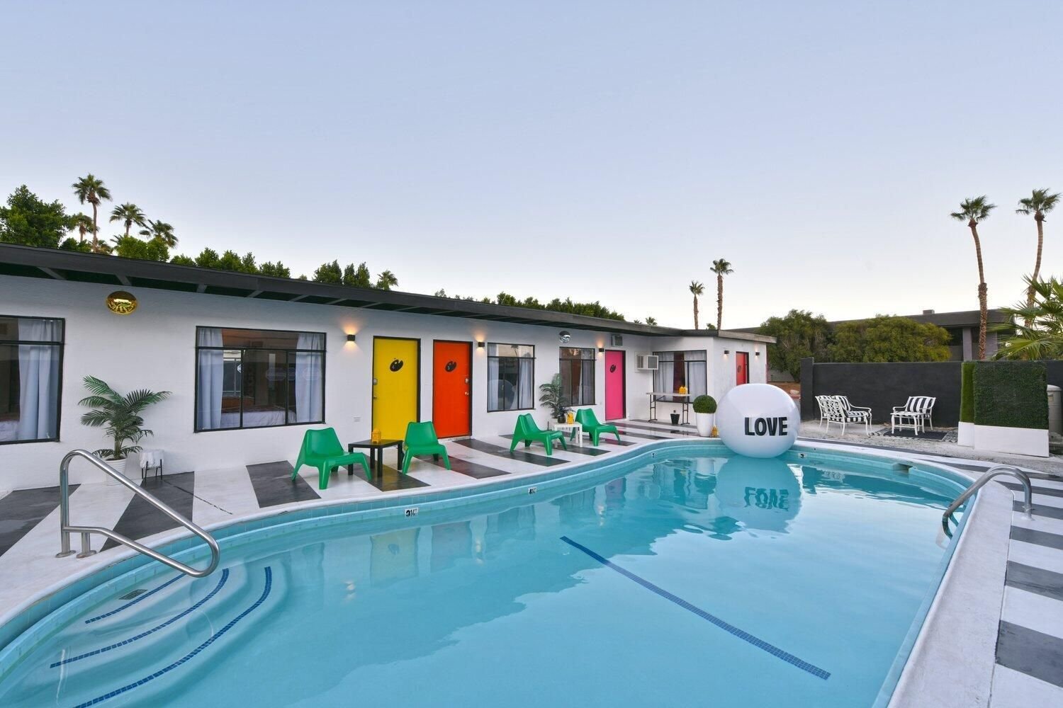 A 1960 8 Room Hotel - $2,500,000