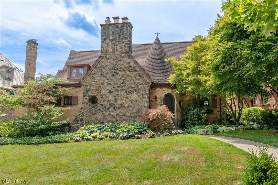 A Tudor in Canton, OH - $289,900