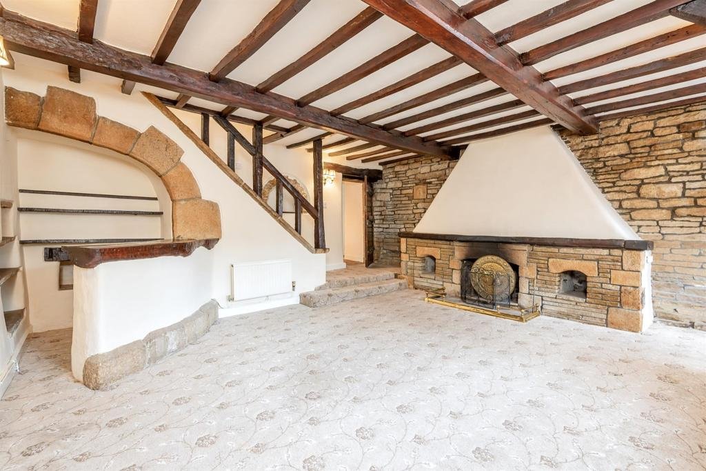 A Rowhouse in England - £200,000