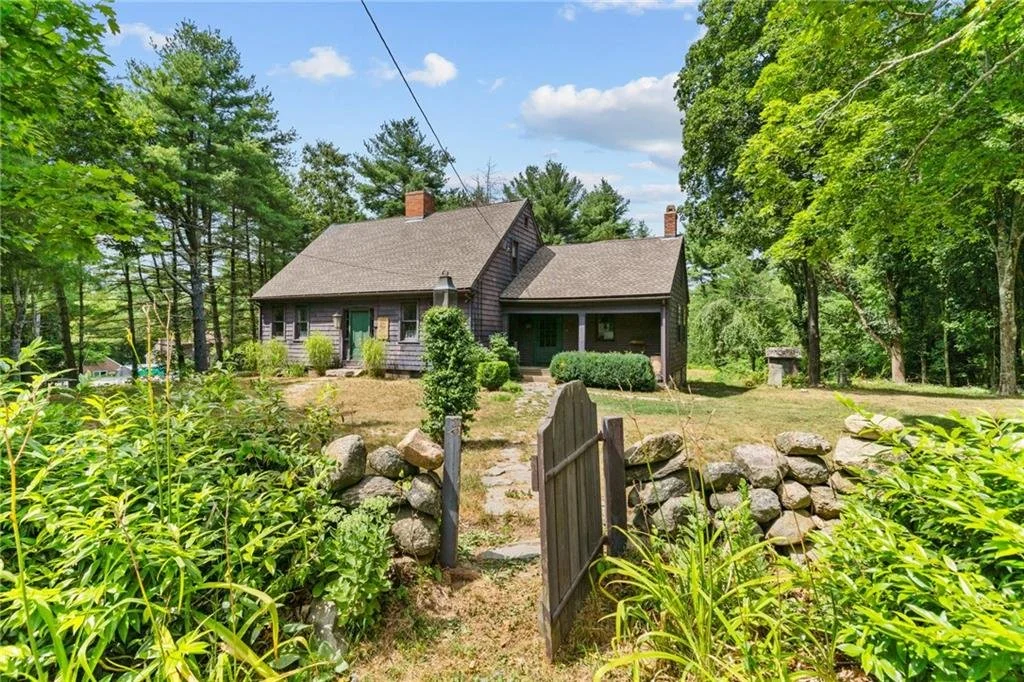 The Stephen Allen House Built in 1787 - $339,900