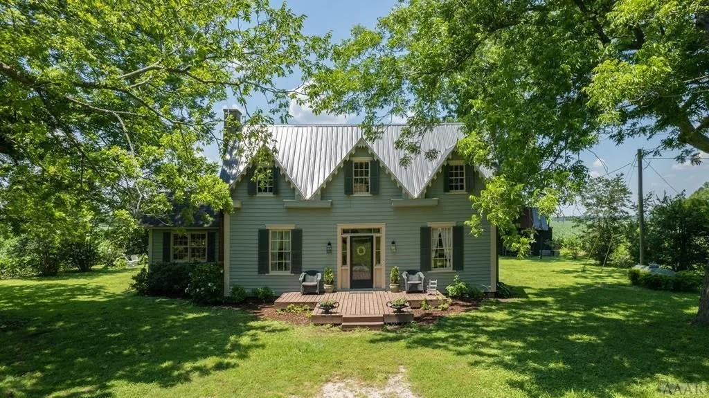 Featured Home From the Leave Some Character Community