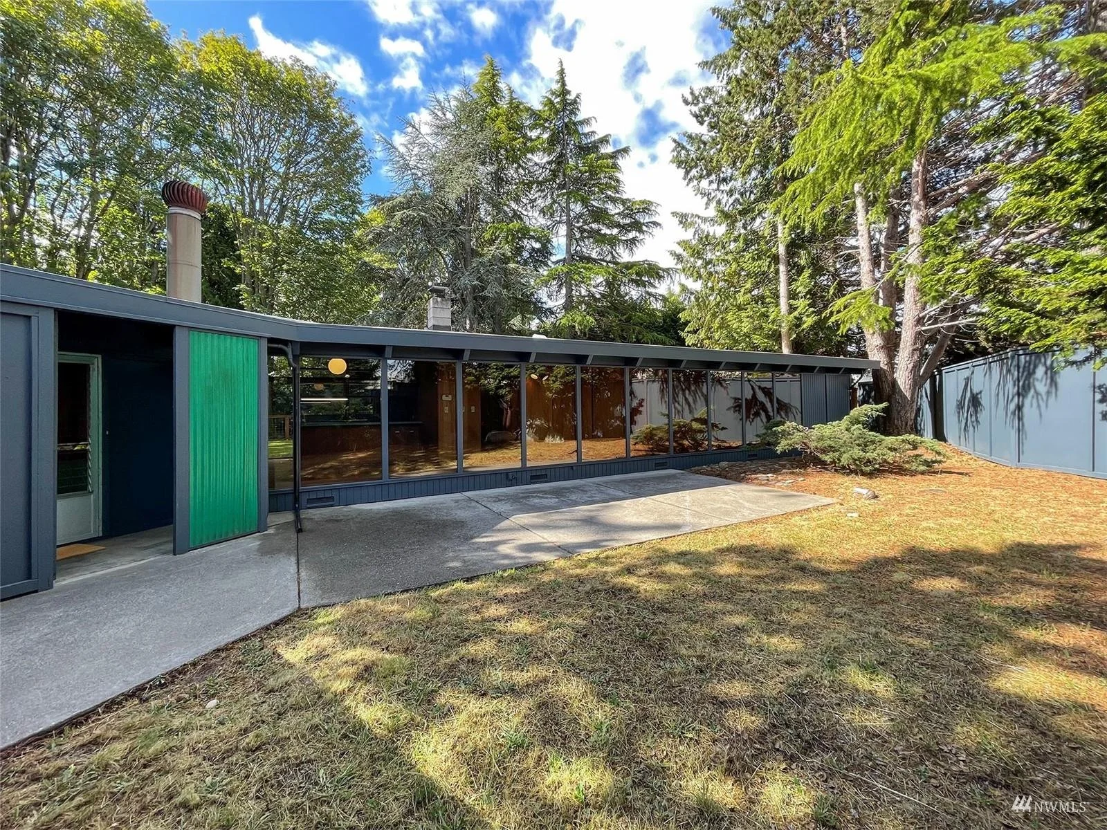 A MCM in Port Angeles, WA - $489,000