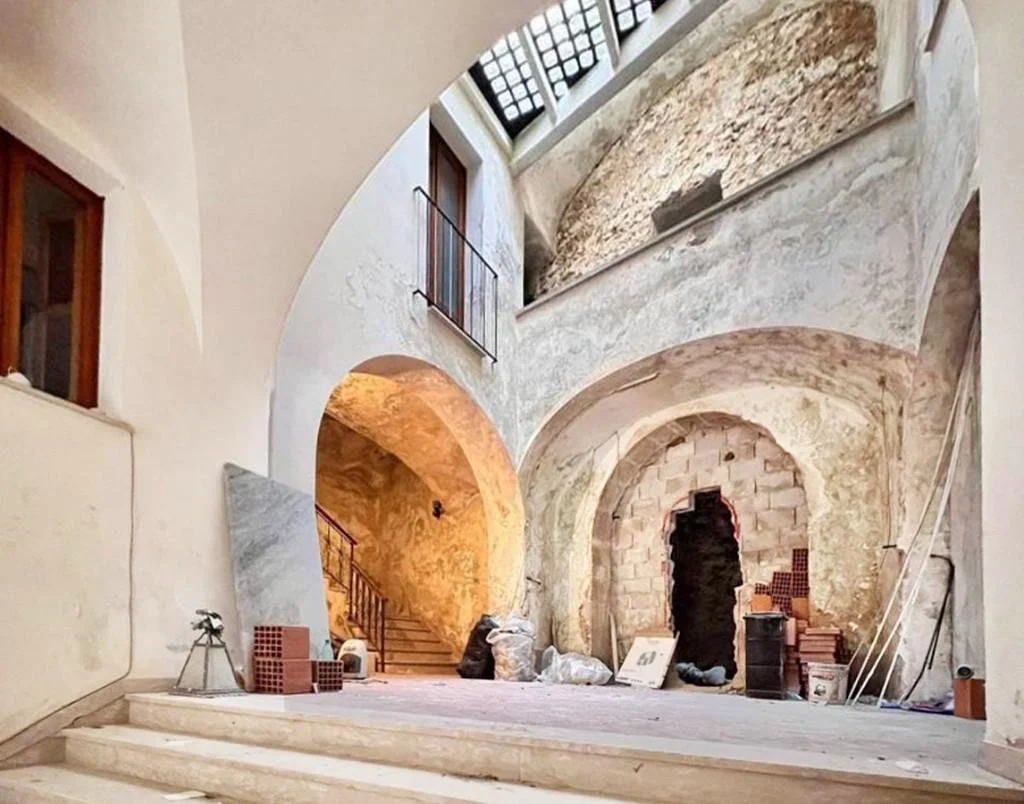 A Courtyard Home in Italy - €190,000