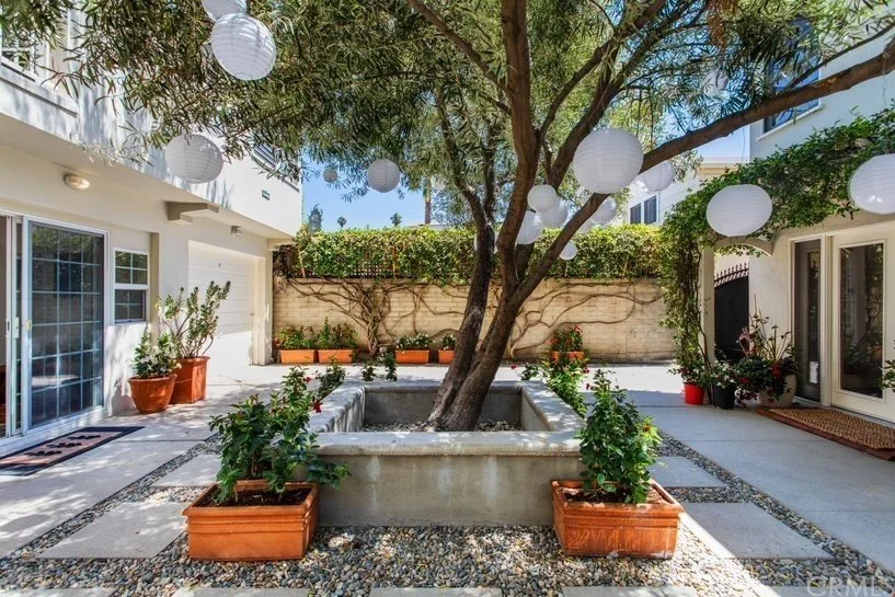 A 4-Plex in Los Angeles - $1,545,000