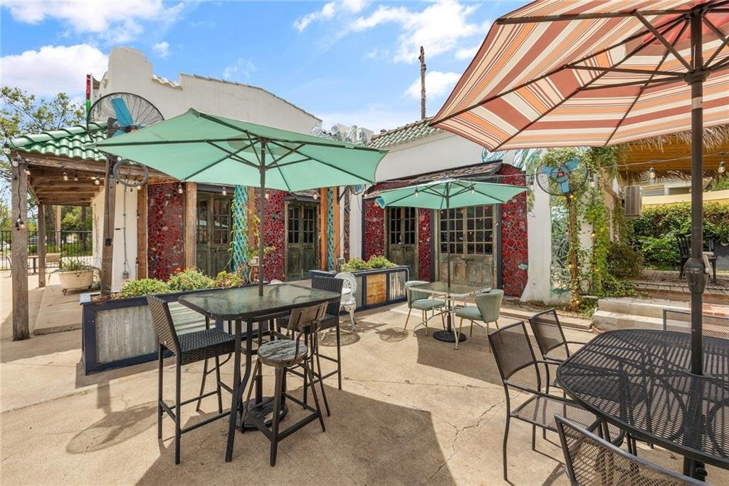 A 1924 Sinclair Gas Station - $550,000