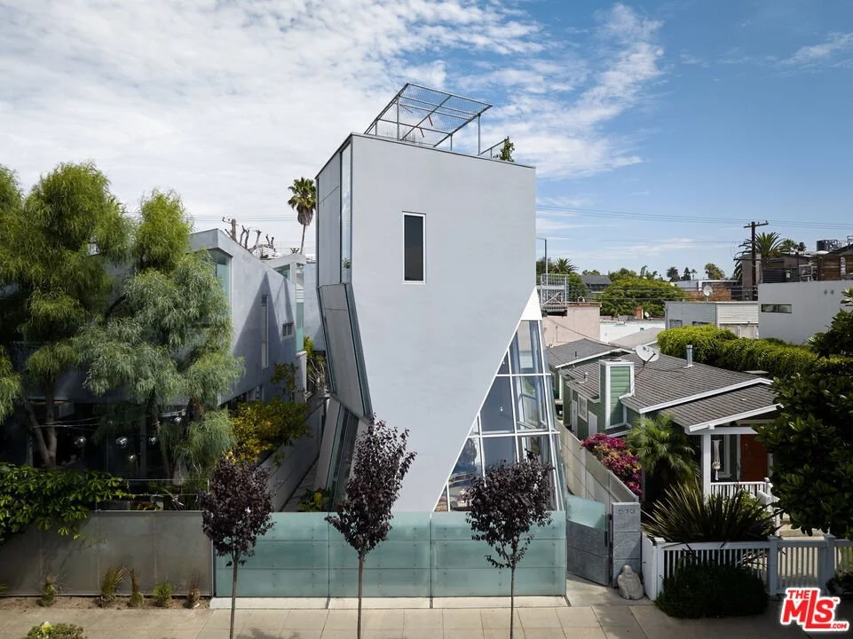 A House, but Make it Art - $5.8Mil