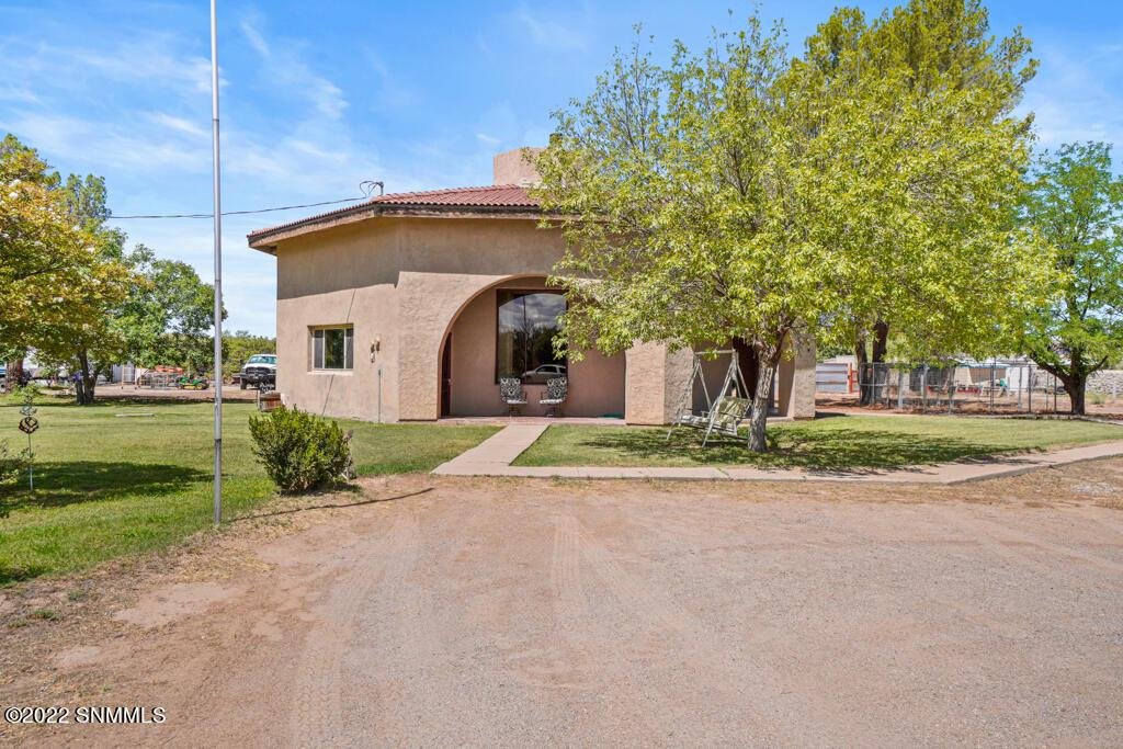 An Octagon Home in Las Cruces, NM - $405,000