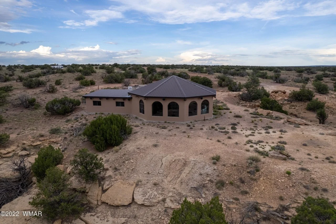 An Unfinished Home in Saint Johns, AZ  - $275,000