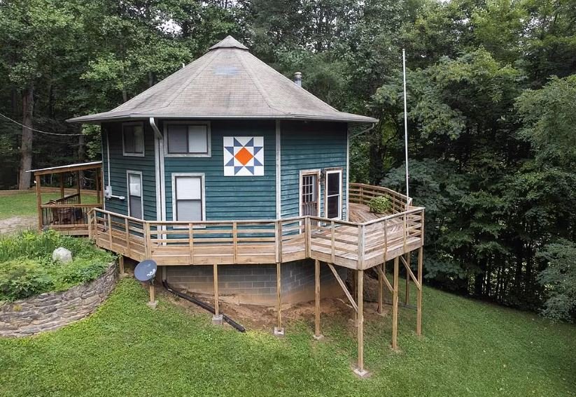 Over 5 Acres in Robbinsville, NC - $335,000