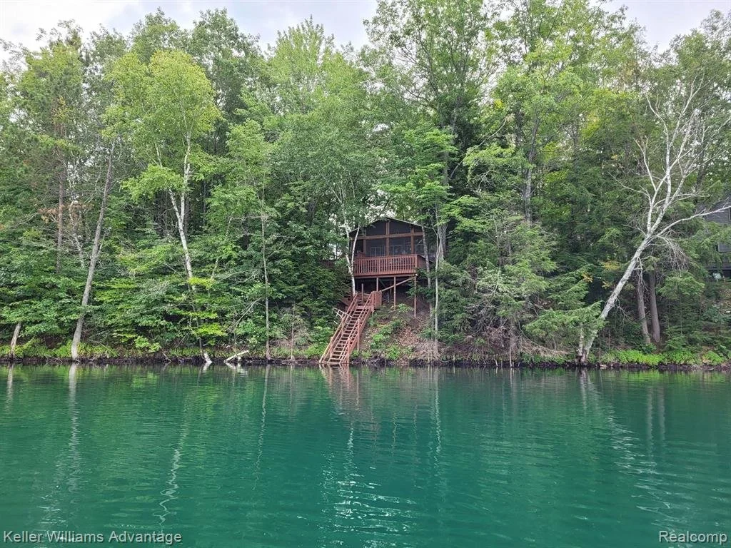 A Cabin in Mancelona, MI - $205,000