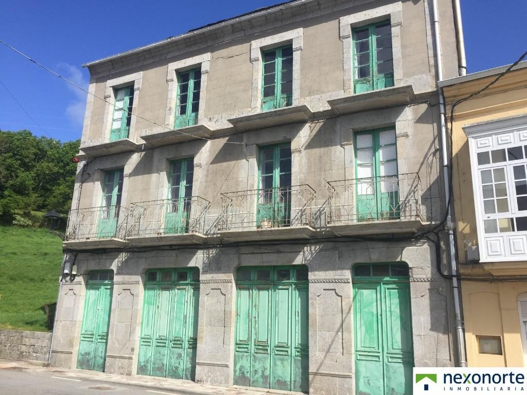 A Former Hotel in Spain - €39,000
