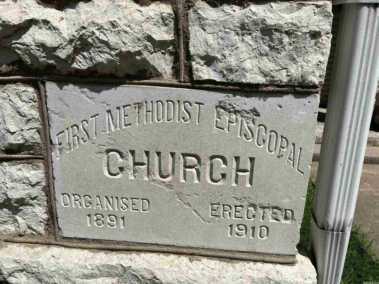 A Church in Sulphur Springs, AR - $185,000