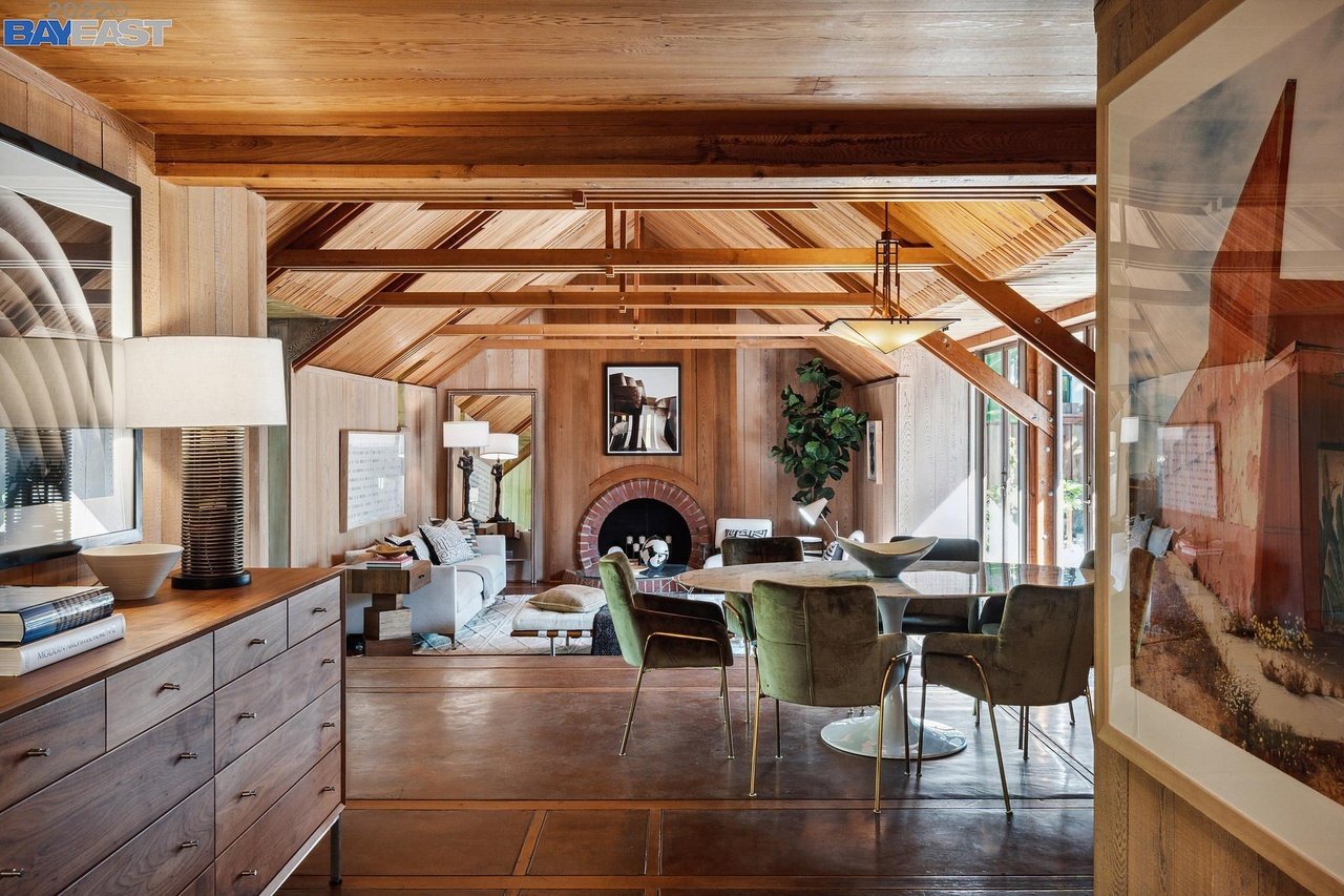 The Clinton House in Alameda, CA - $1,685,000