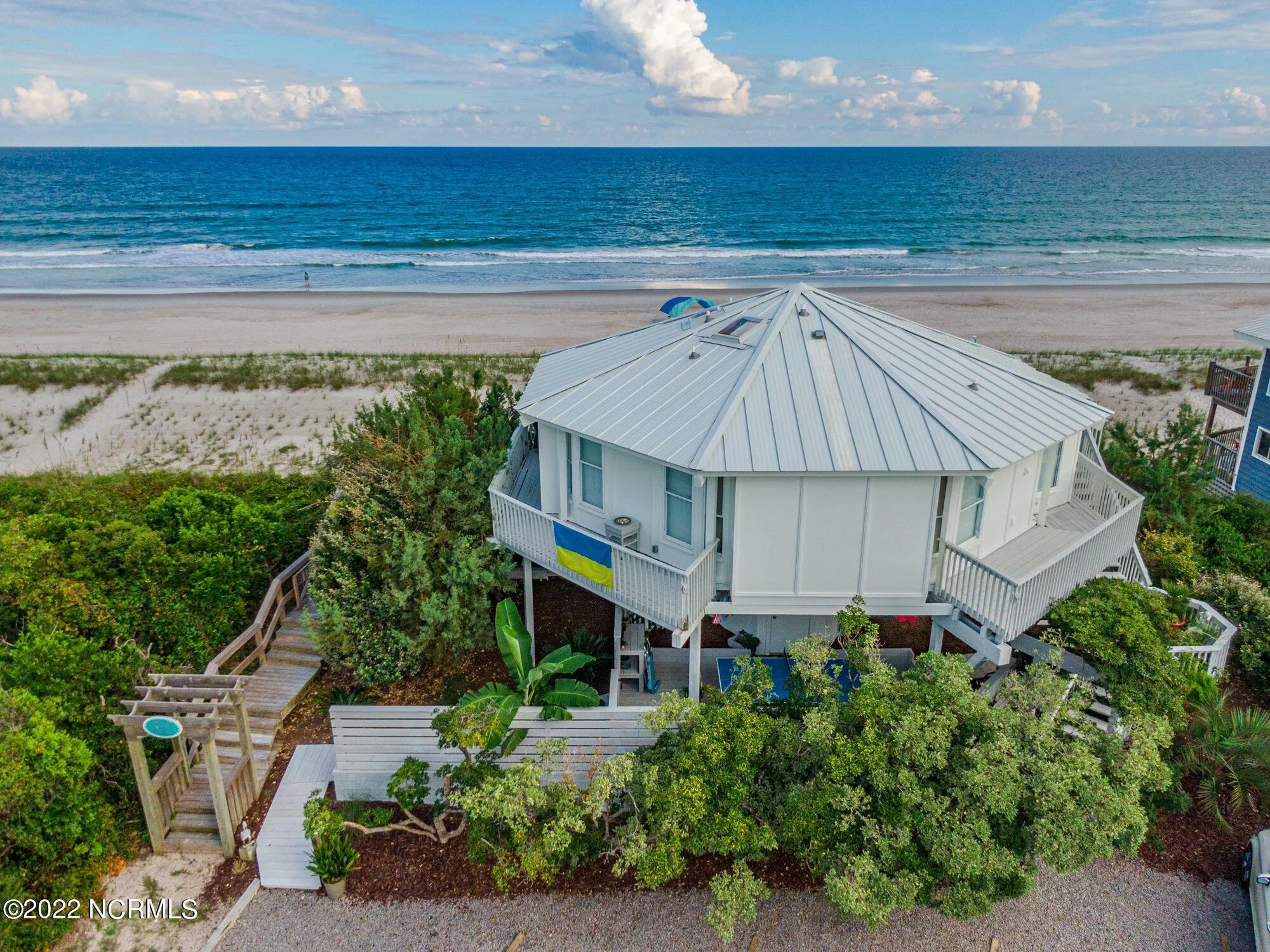 Topsail Beach, NC - $950,000