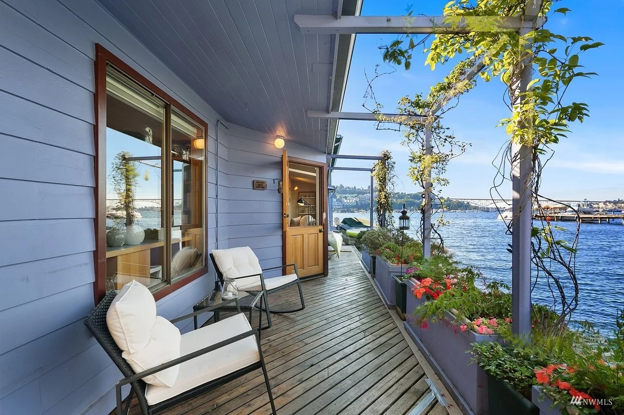 A Floating Home in Seattle - $1,495,000