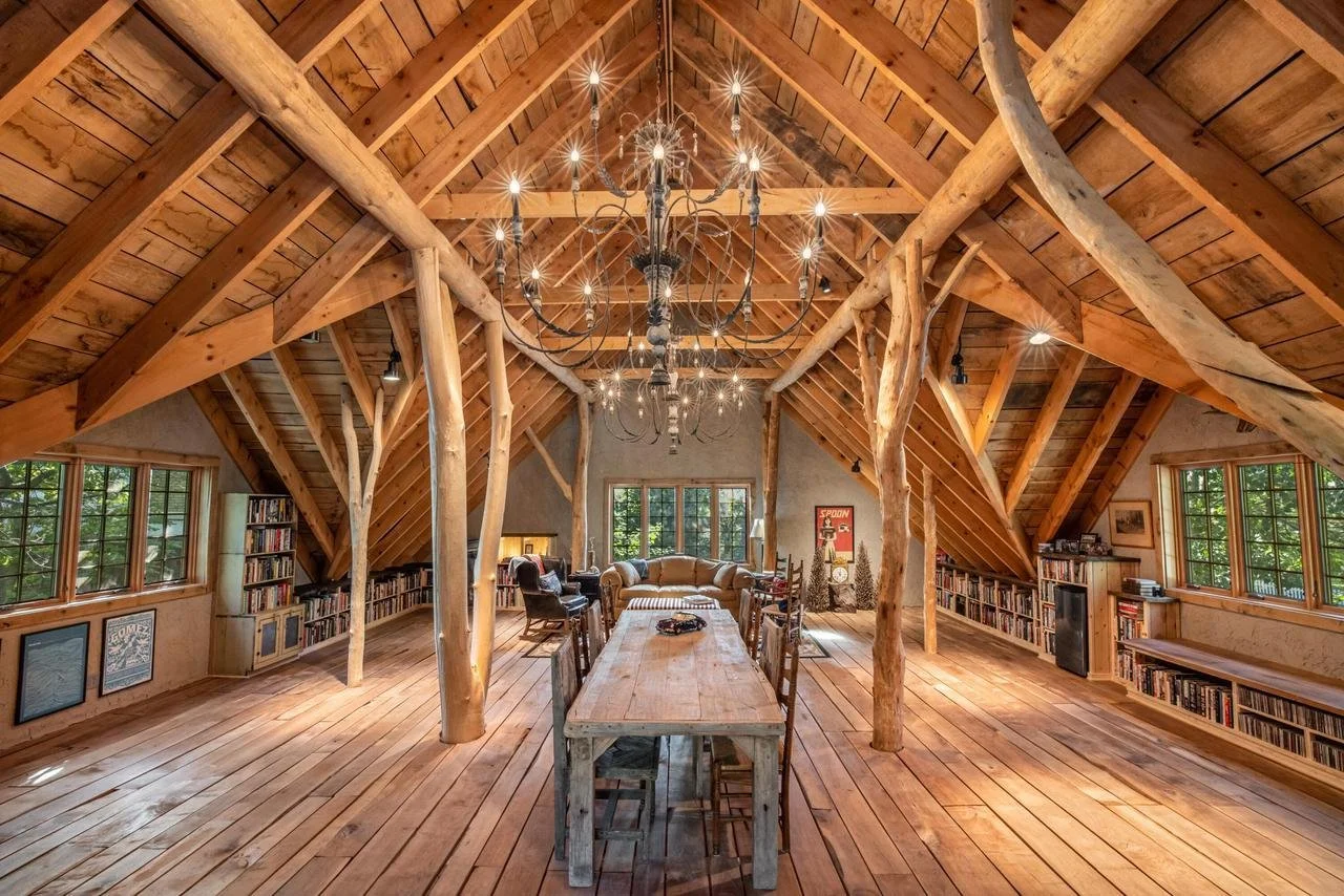 A Farmhouse in Cedarburg, WI - $1,599,000