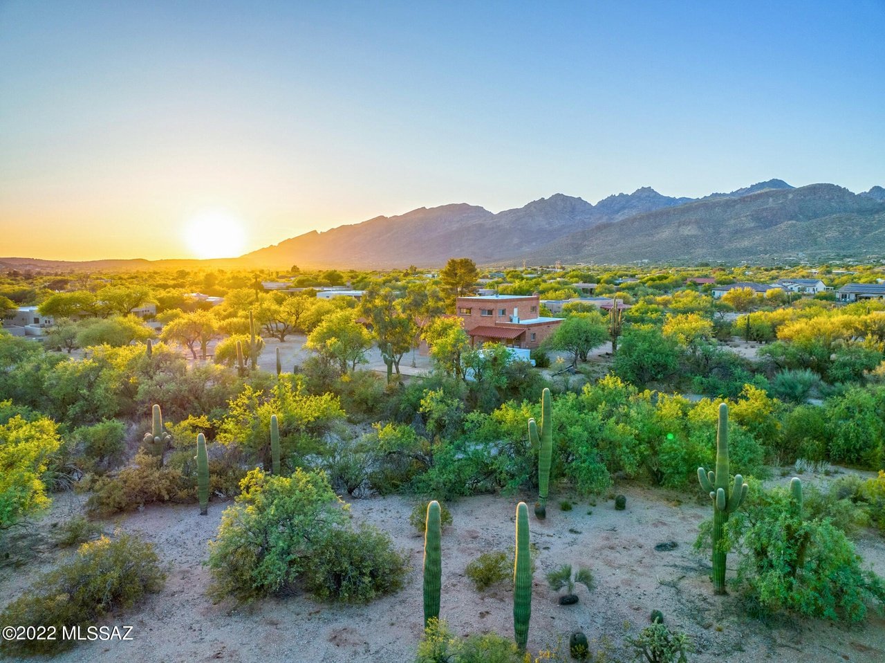 6 Acres in Tucson - $795,000