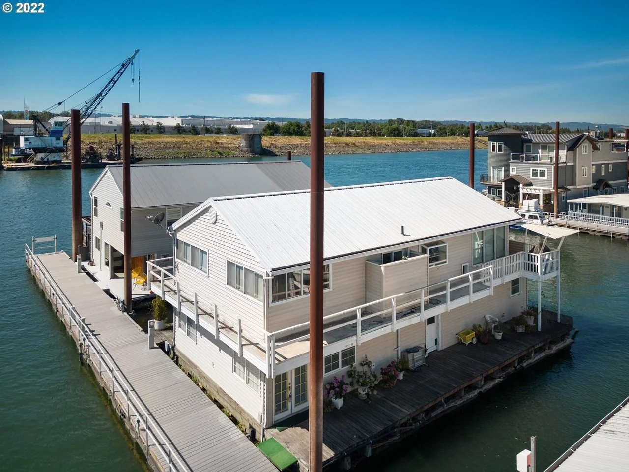 A Floating Home in Portland - $300,000