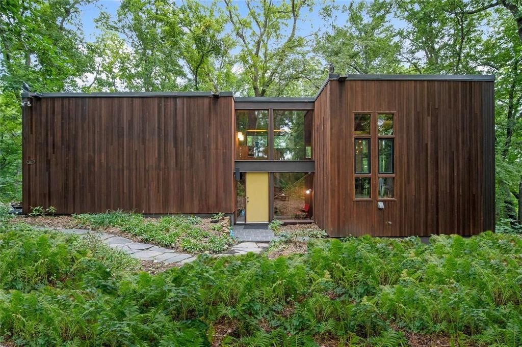 A 1969 Pierce King in Iowa City - $697,000