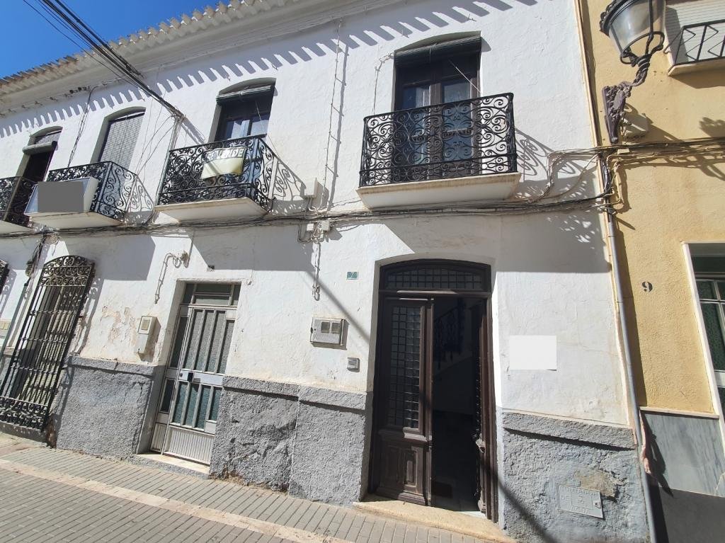 Pattern Play in Spain - €114,000