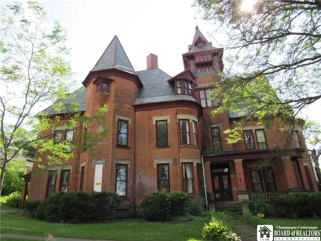 An 1880 Aaron Hall Victorian - $200,000