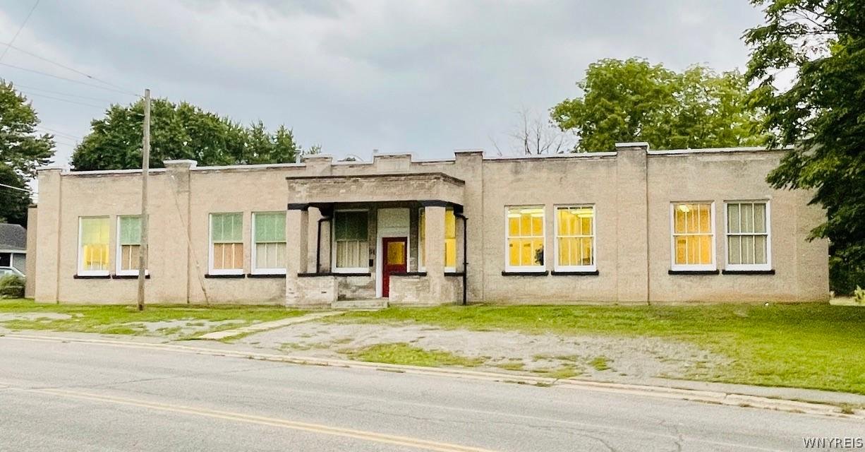  Commercial Space in Le Roy, NY - $249,900