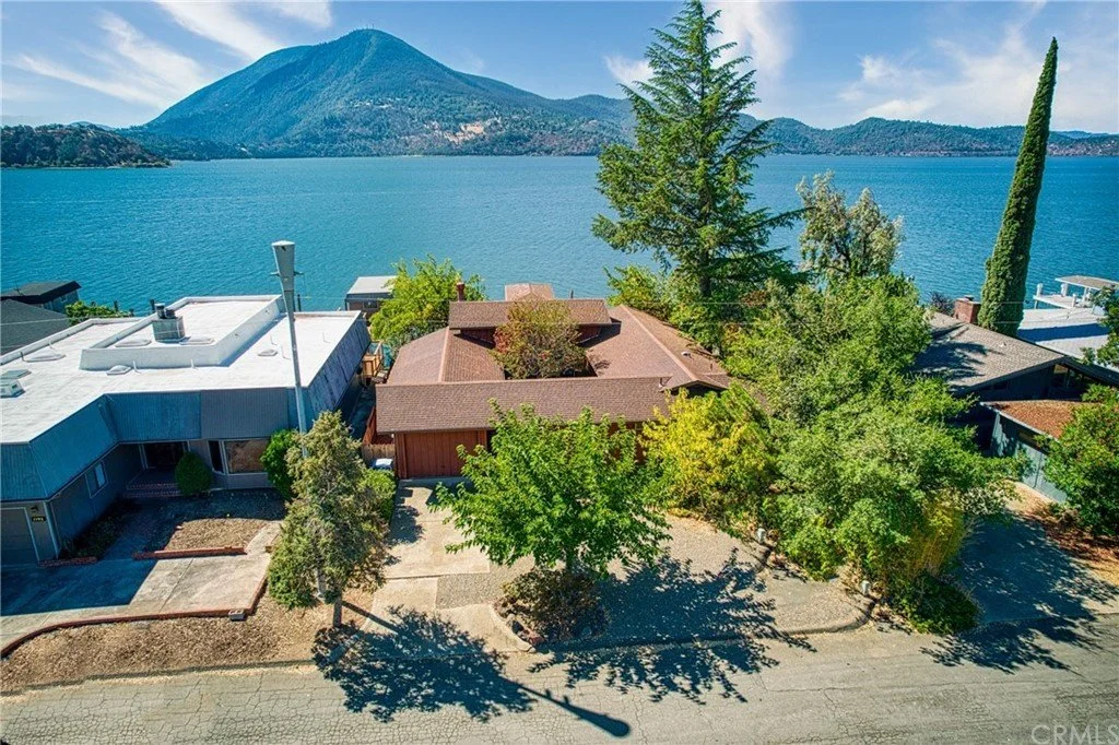 A Central Courtyard Home in Lucerne, CA - $540,000