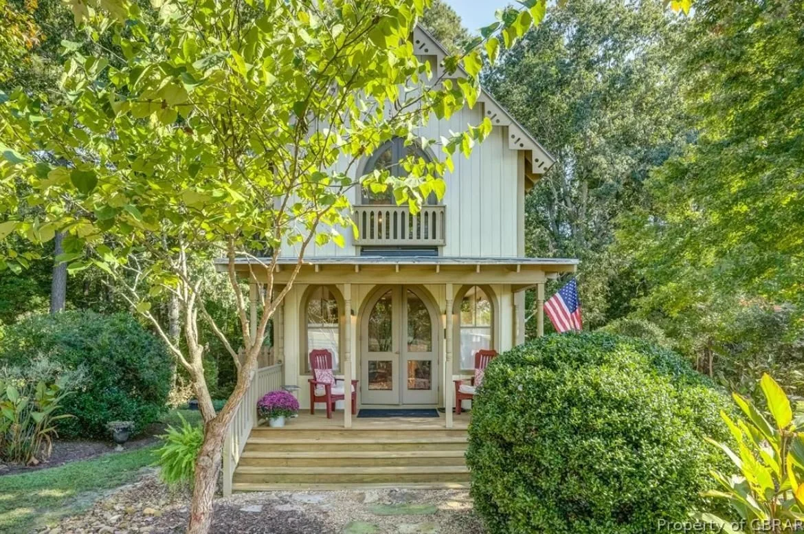 Over 2 Acres in Irvington, VA - $450,000