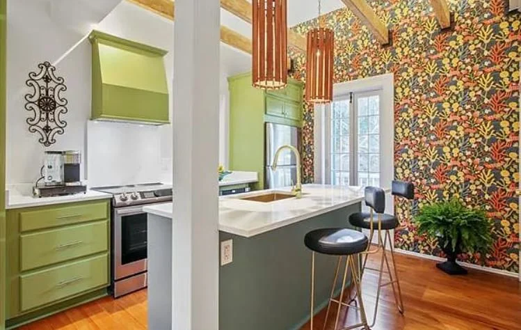 A Colorful Condo in New Orleans - $600,000