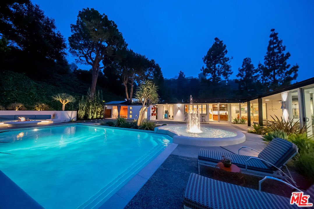 A Marvin Berman Design in Beverly Hills - $6,750,000