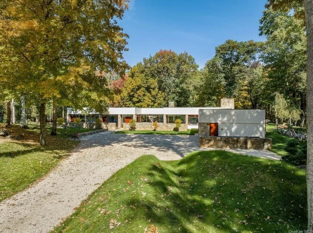 A Depardon &amp; Ogawa Design on 6 Acres - $5,985,000