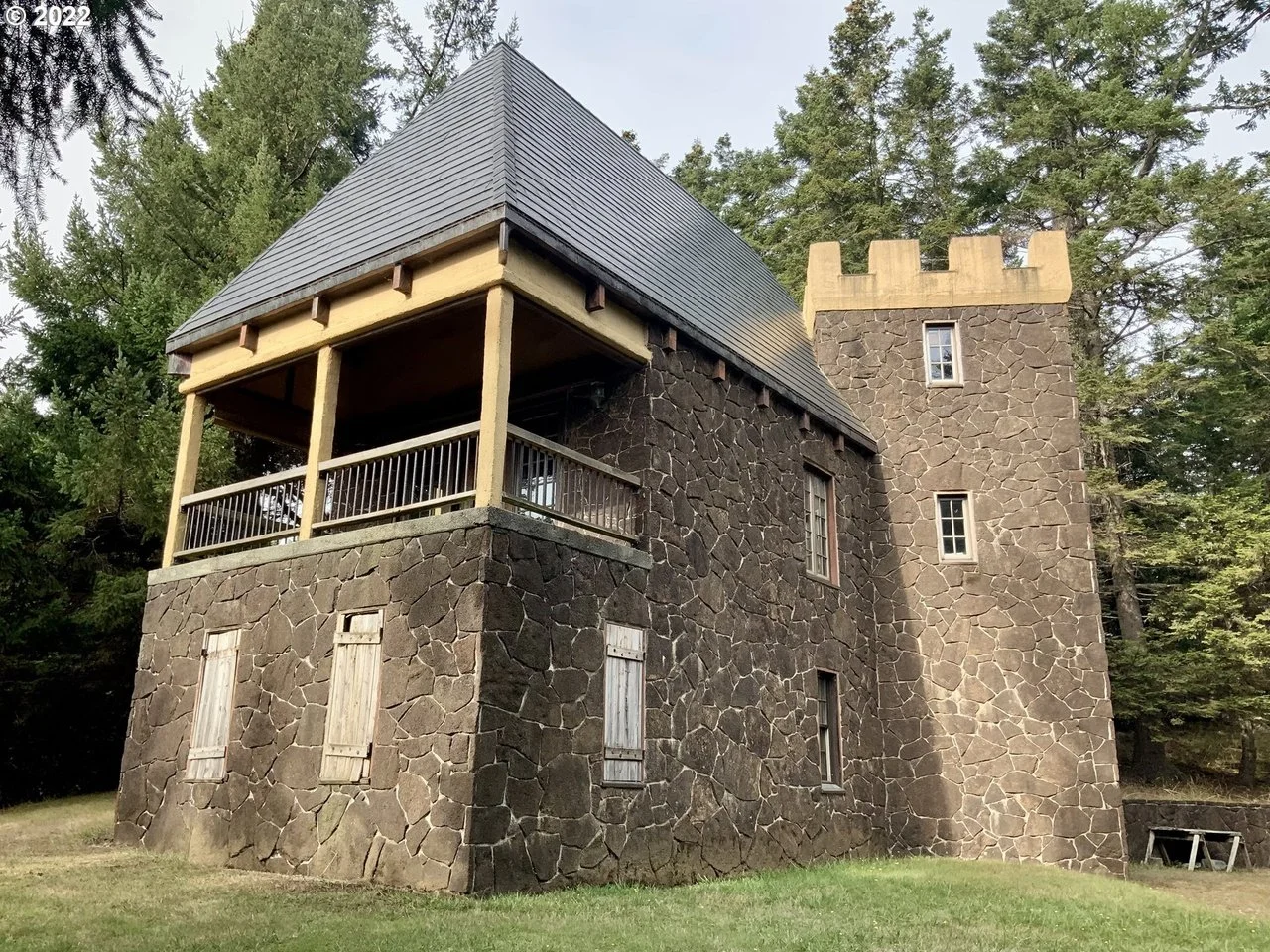3 Acres in Gold Beach, OR - $780,000
