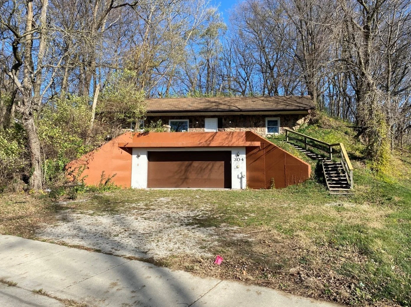 An Earth Home in Rockdale, IL - $232,000
