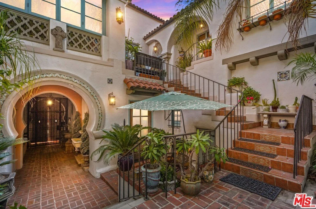7 Apartments in West Hollywood, CA - $7,425,000