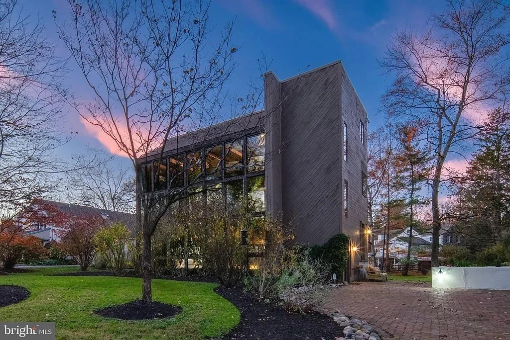 1st Time on the Market in Wayne, PA - $1,049,000