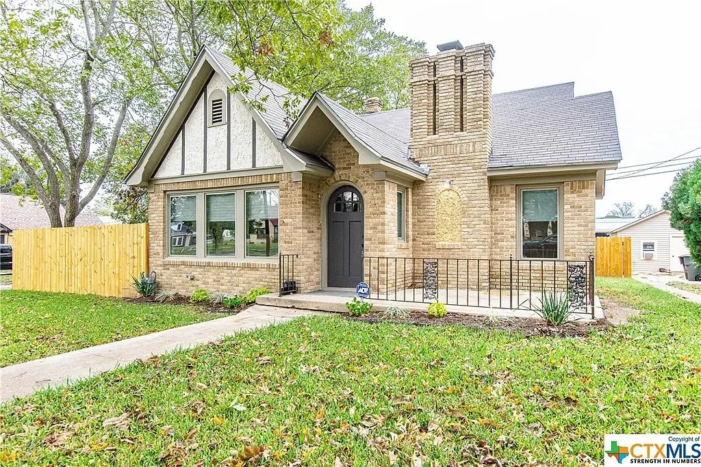 10 Updated Homes Under $300K