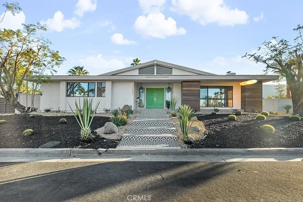 A Remodeled Home in Palm Desert, CA - $1,395,000
