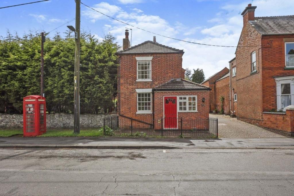 A Brick Home in England - £199,995