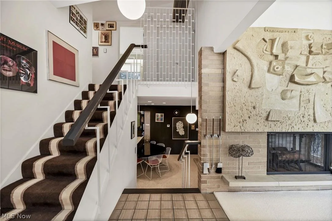 A Split Level in Akron, OH - $280,000