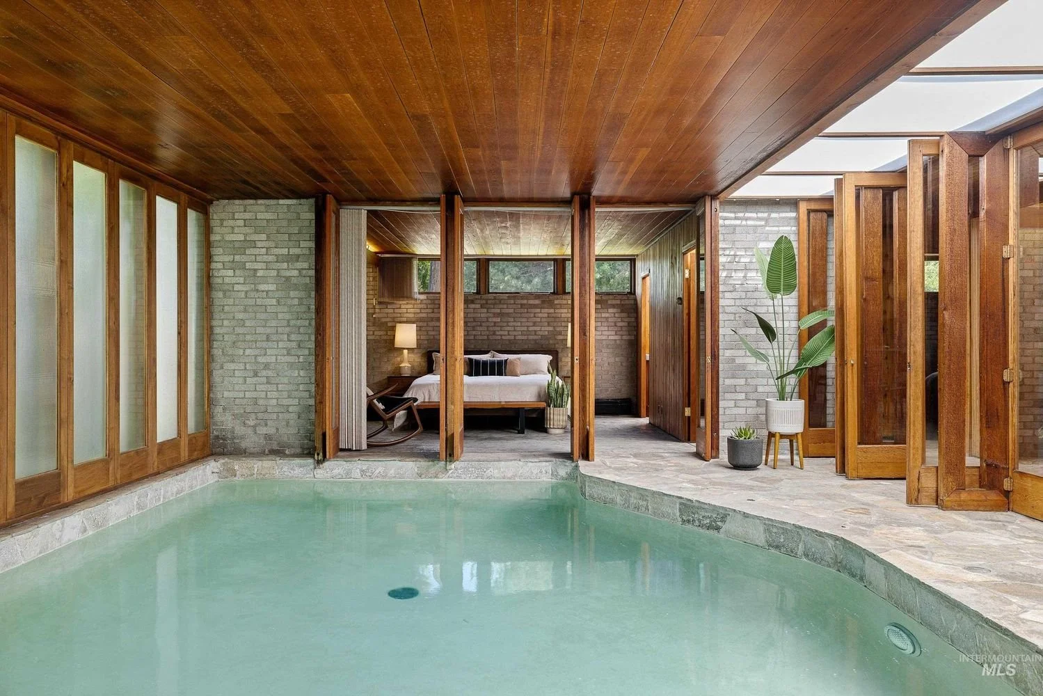 10 Drool Worthy Dwellings of 2022