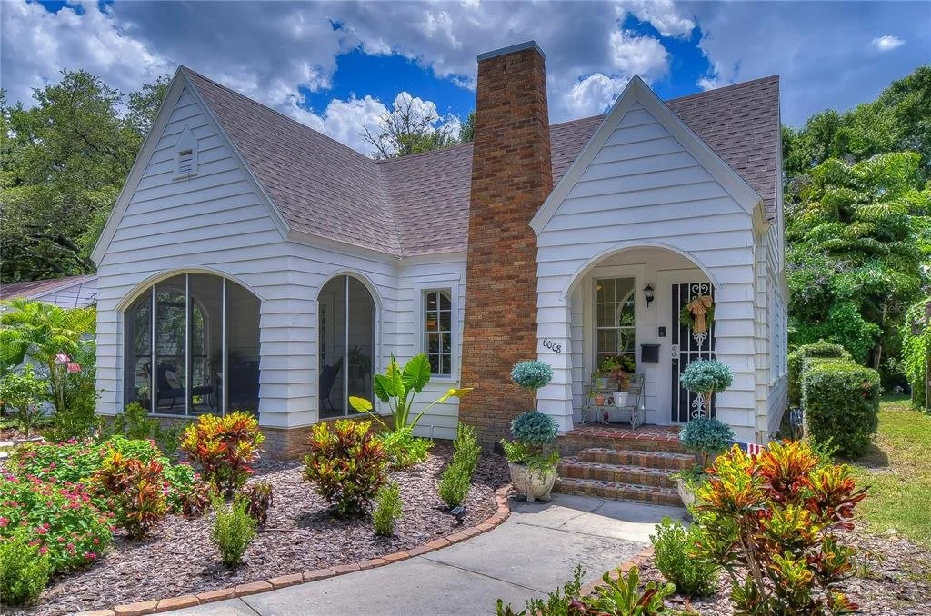 A 1938 Tudor in Tampa, FL - 495,000