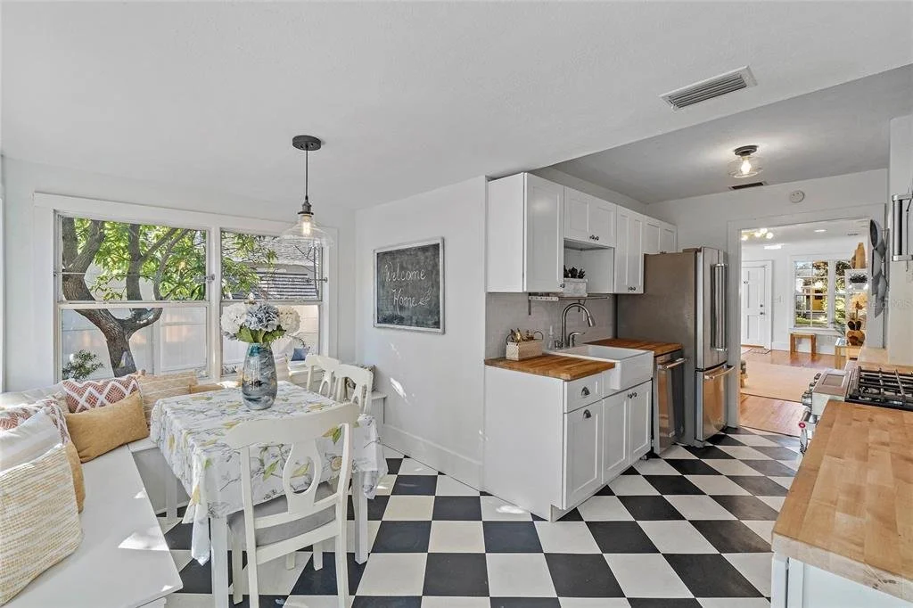 A Cozy Bungalow in St. Pete - $525,000