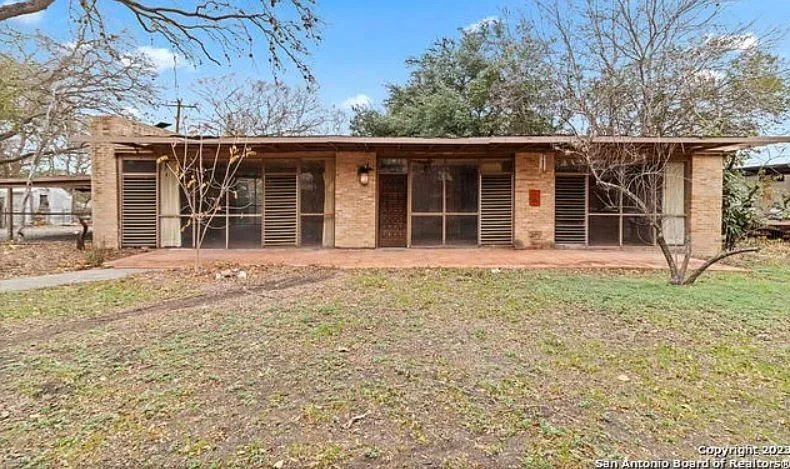 A Milton Ryan Design in Terrell Hills, TX - $750,000