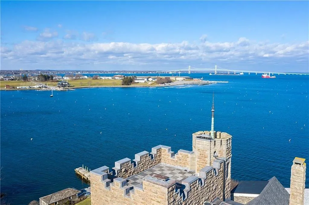 A Penthouse in a Turret - $1,450,000