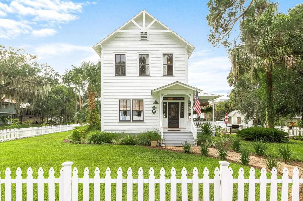 The 1871 Seavers House - $489,000