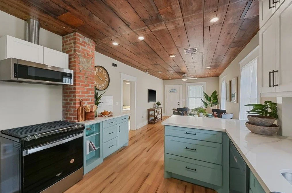 A 1950's Cottage in Galveston, TX - $379,000