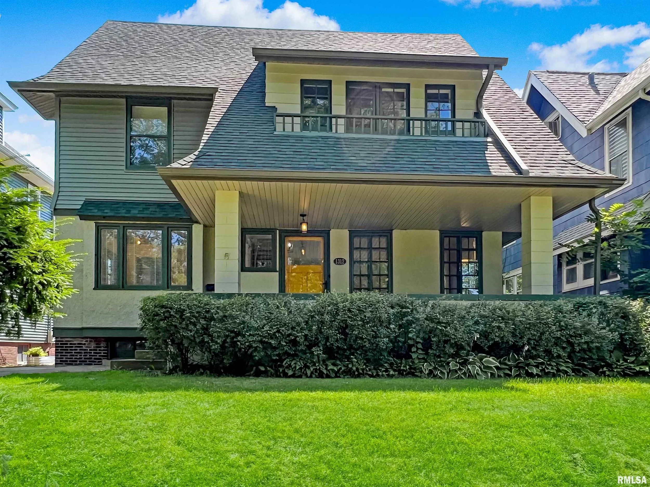 A Quaint 1911 Home in Peoria, IL - $210,000