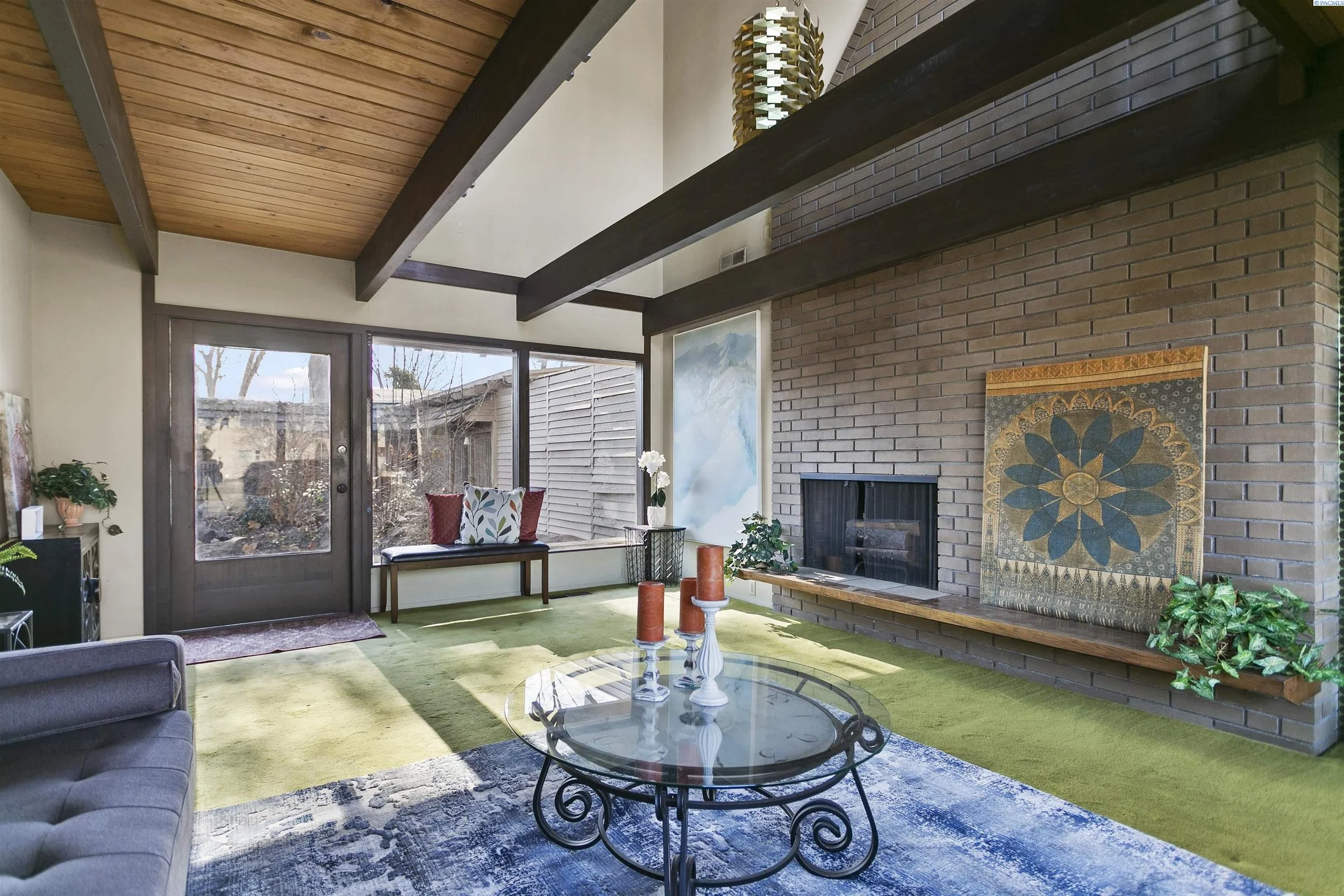 A Retro Condo in Richland, WA - $199,000