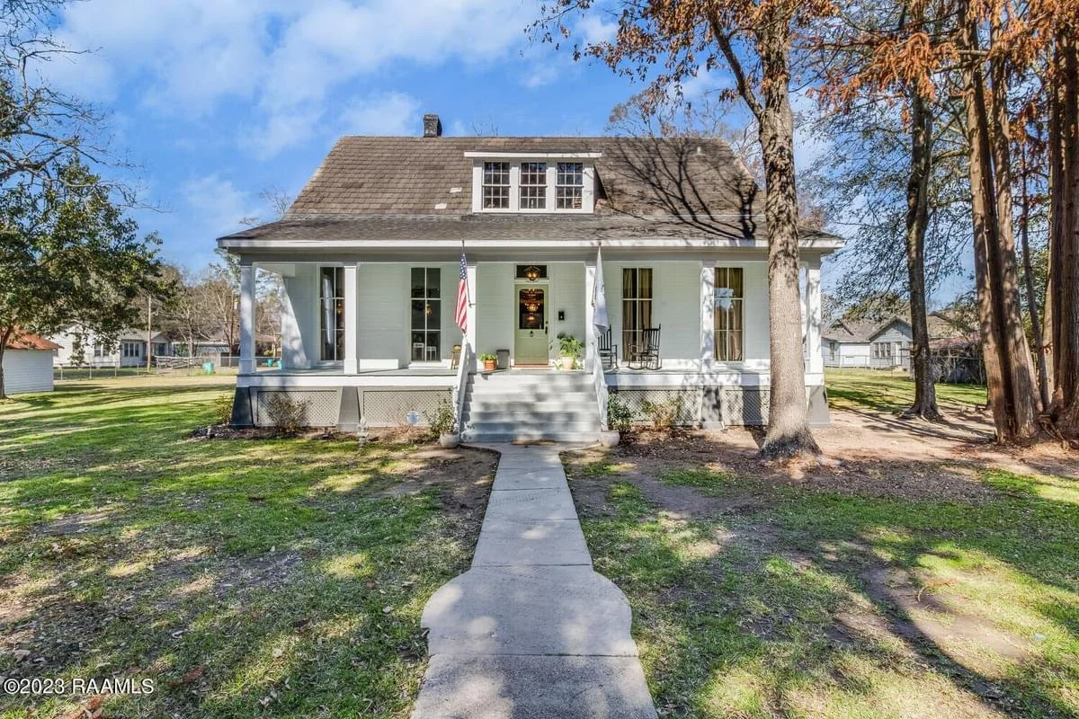 Over 100 Years Old in Opelousas, LA - $250,000